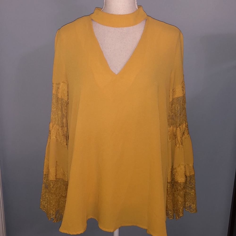Lulus Top